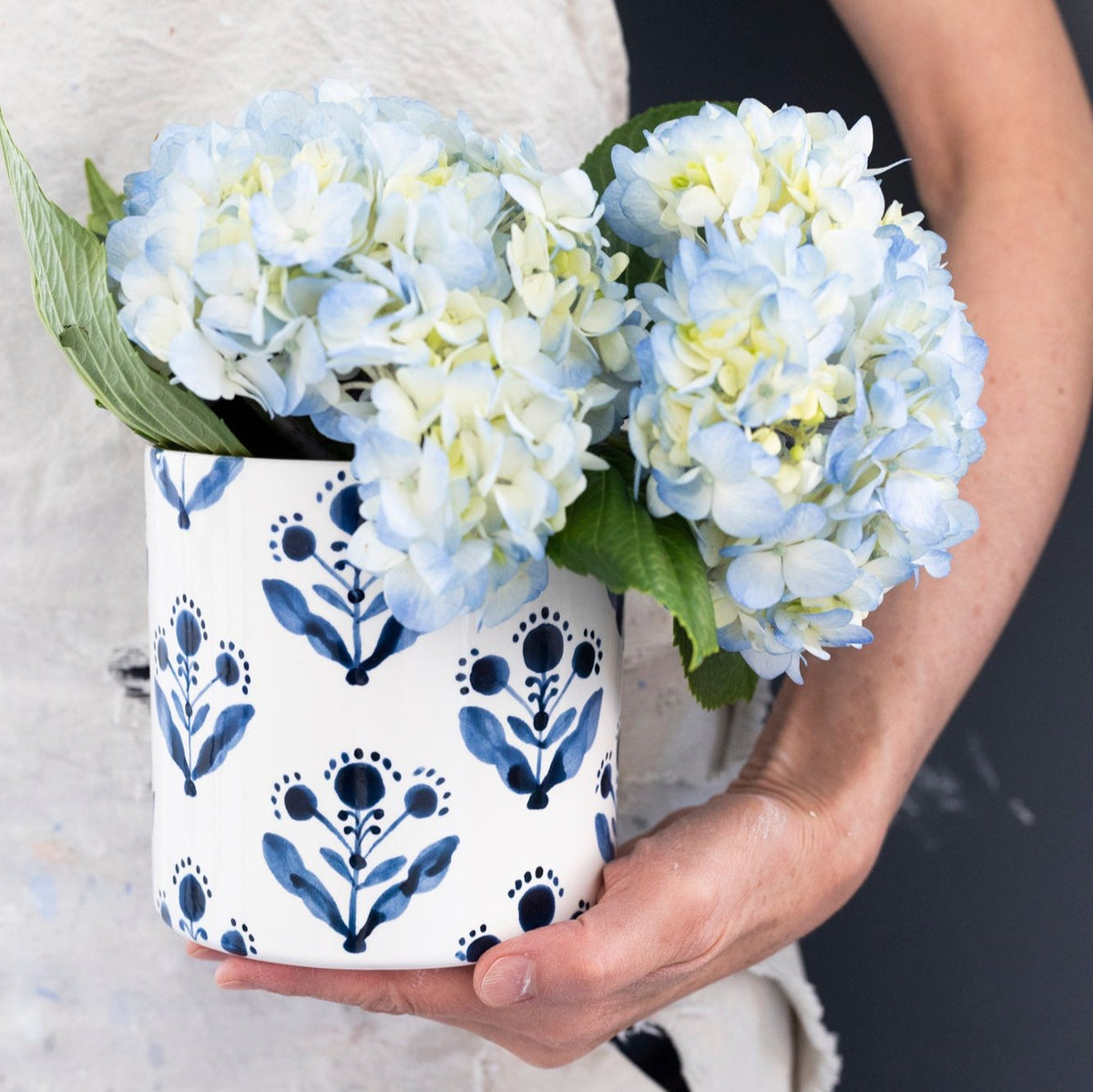 Erin Gates Scandia Orchid Vase – Jill Rosenwald