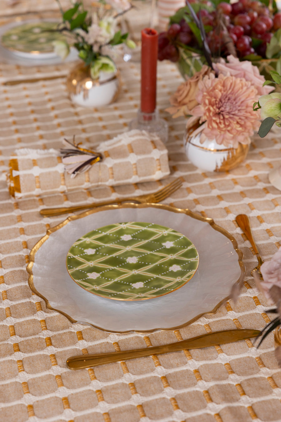 Honey Crisp-Dessert Plate