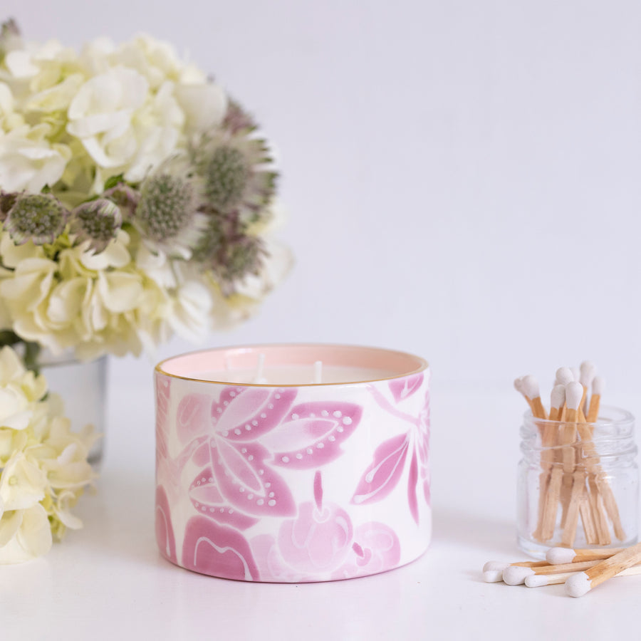 White Tea Lavender Candle in Pinkie Swear