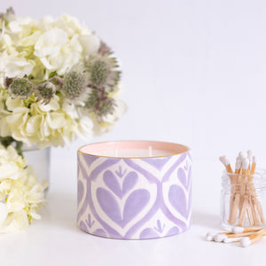 White Tea Lavender Candle in Lavender