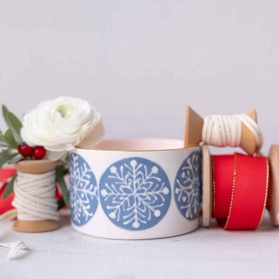 Fraser Fir Holiday Candle - Snowflakes