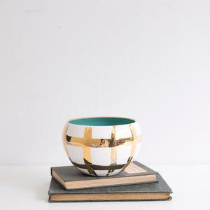 Small Belly Bowl in Gold (Lagoon Interior)