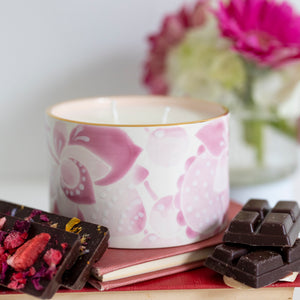 V-Day Candle in Pinkie Swear