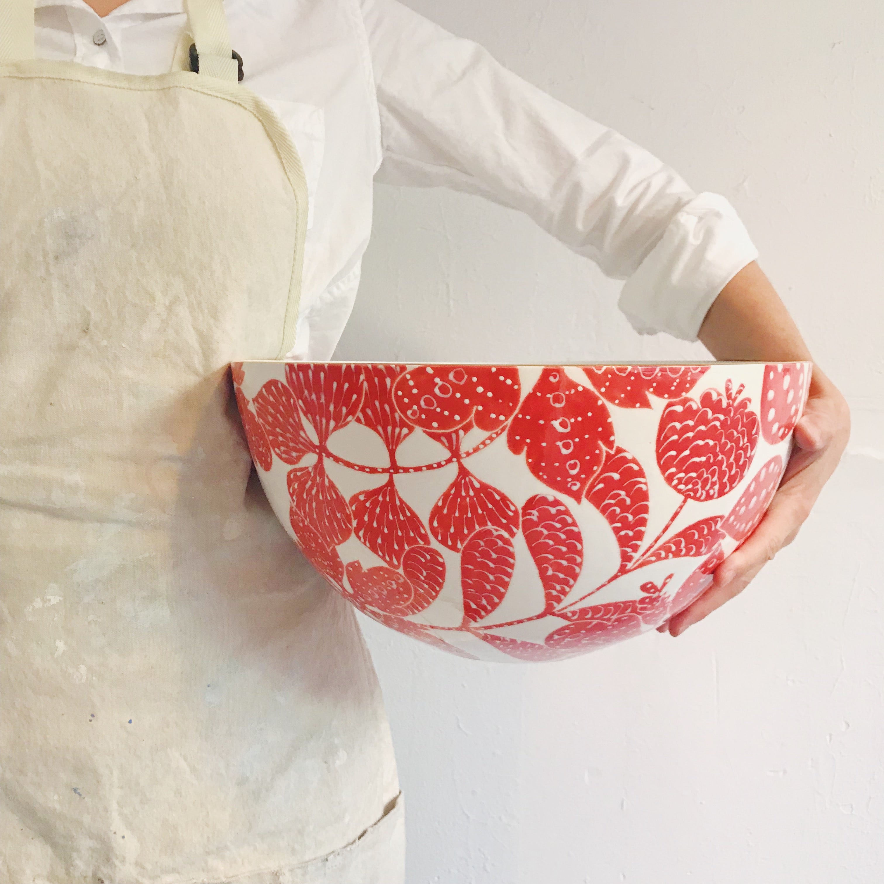 Mondo Bowl in Bali Toile – Jill Rosenwald