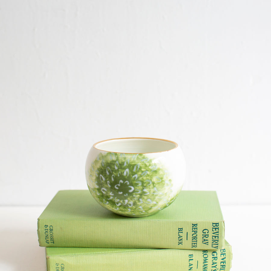 Zinnia Mini Belly Bowl in Moss